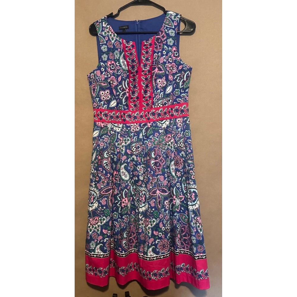 TALBOTS FIT AND FLARE PLEATED DRESS IN FLORAL PRINT size 4